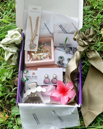 Raksha Bandhan Combo 2- Celebrate Sisterhood with Our Unique Rakhi Gift Hamper